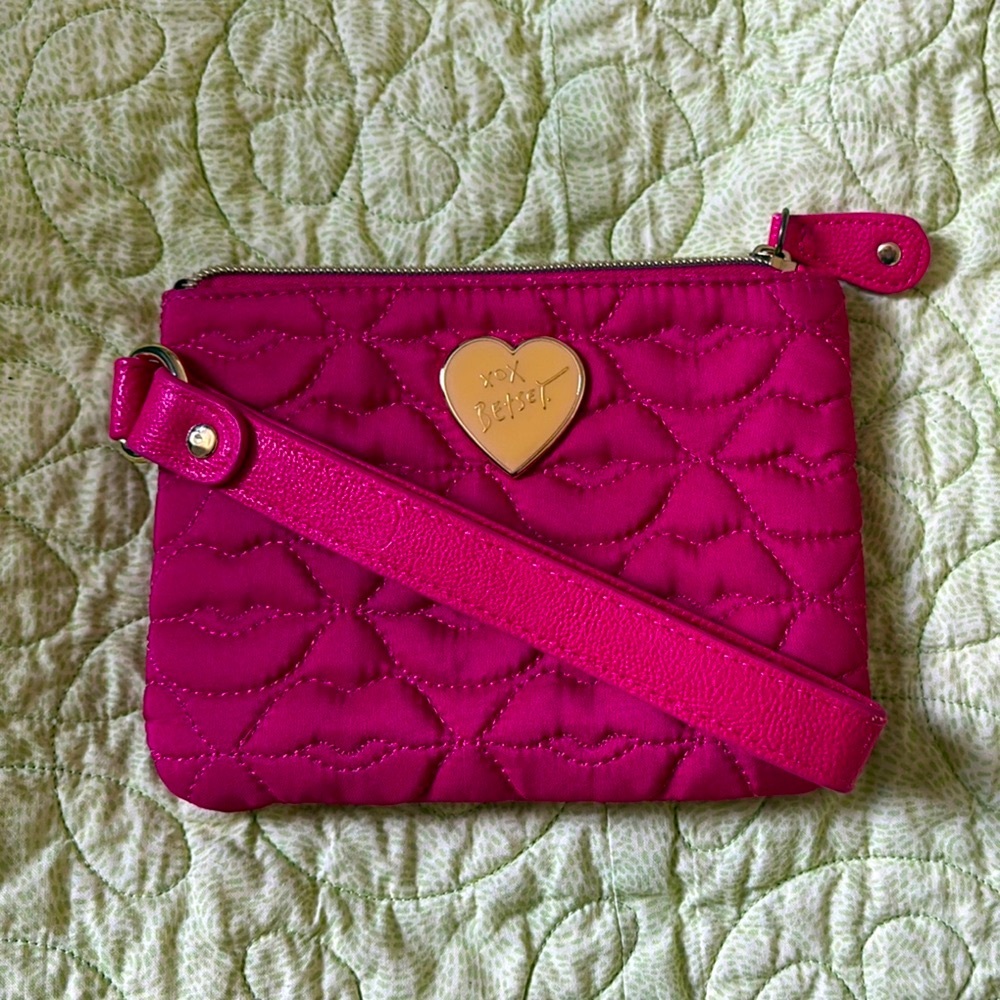 Pink Quilted Betsey Johnson wristlet